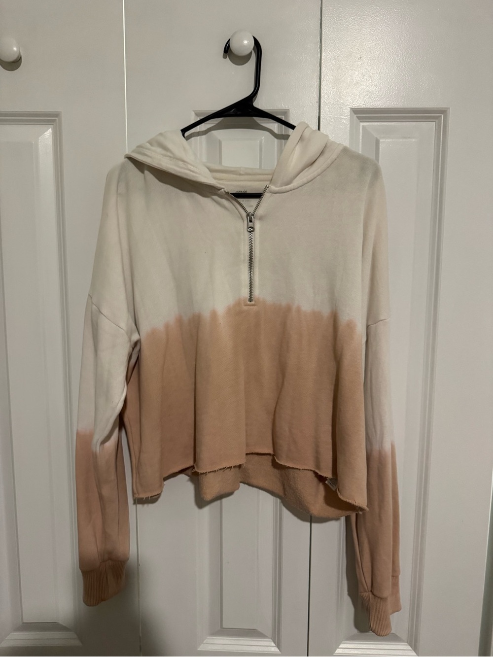 Aerie Cream and Tan Ombre Half-Zip Hoodie
